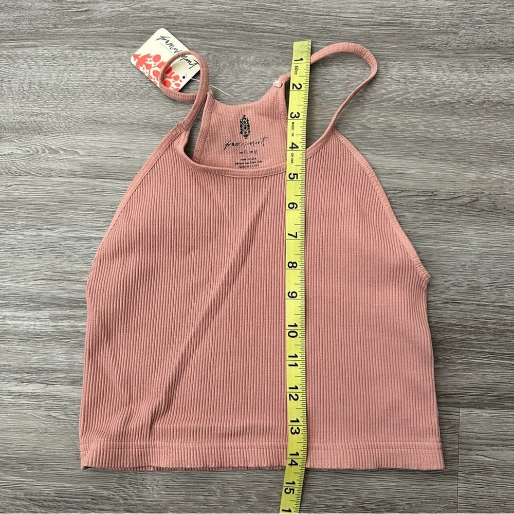 Free People cropped run tank in soft pink Size M/L - Picture 9 of 10
